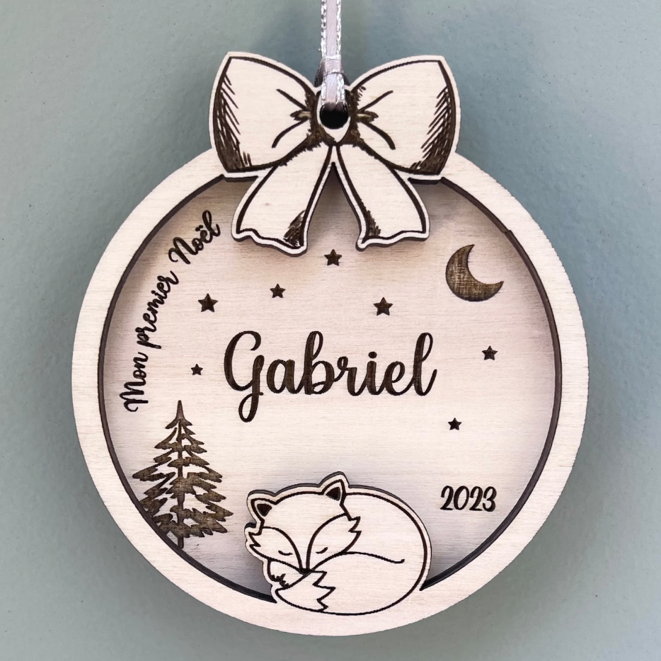 Boule premier noël en bois motif renard avec noeud