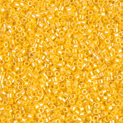 DB1562 - Opaque Canary Luster