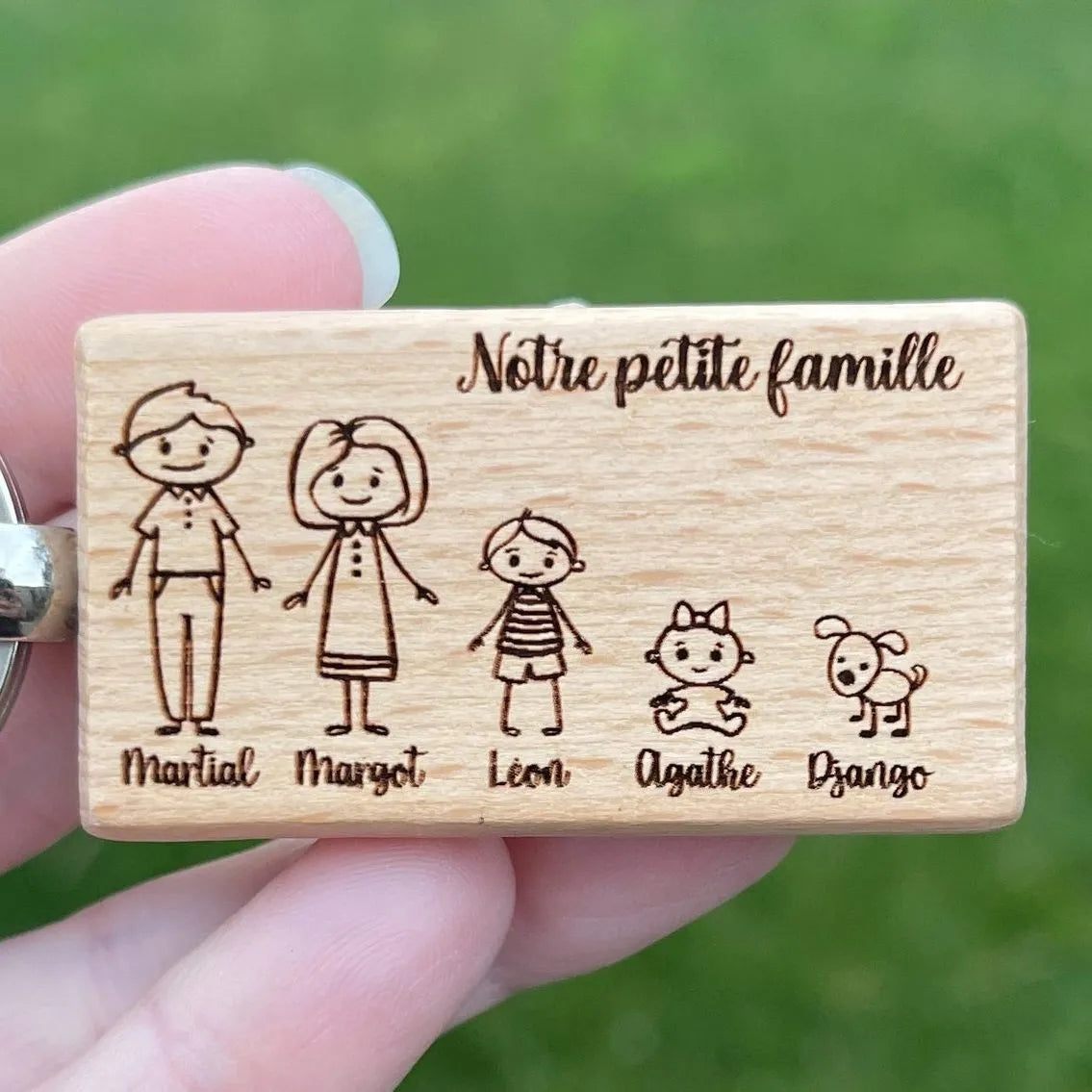 Porte clé personnalisée famille en bois